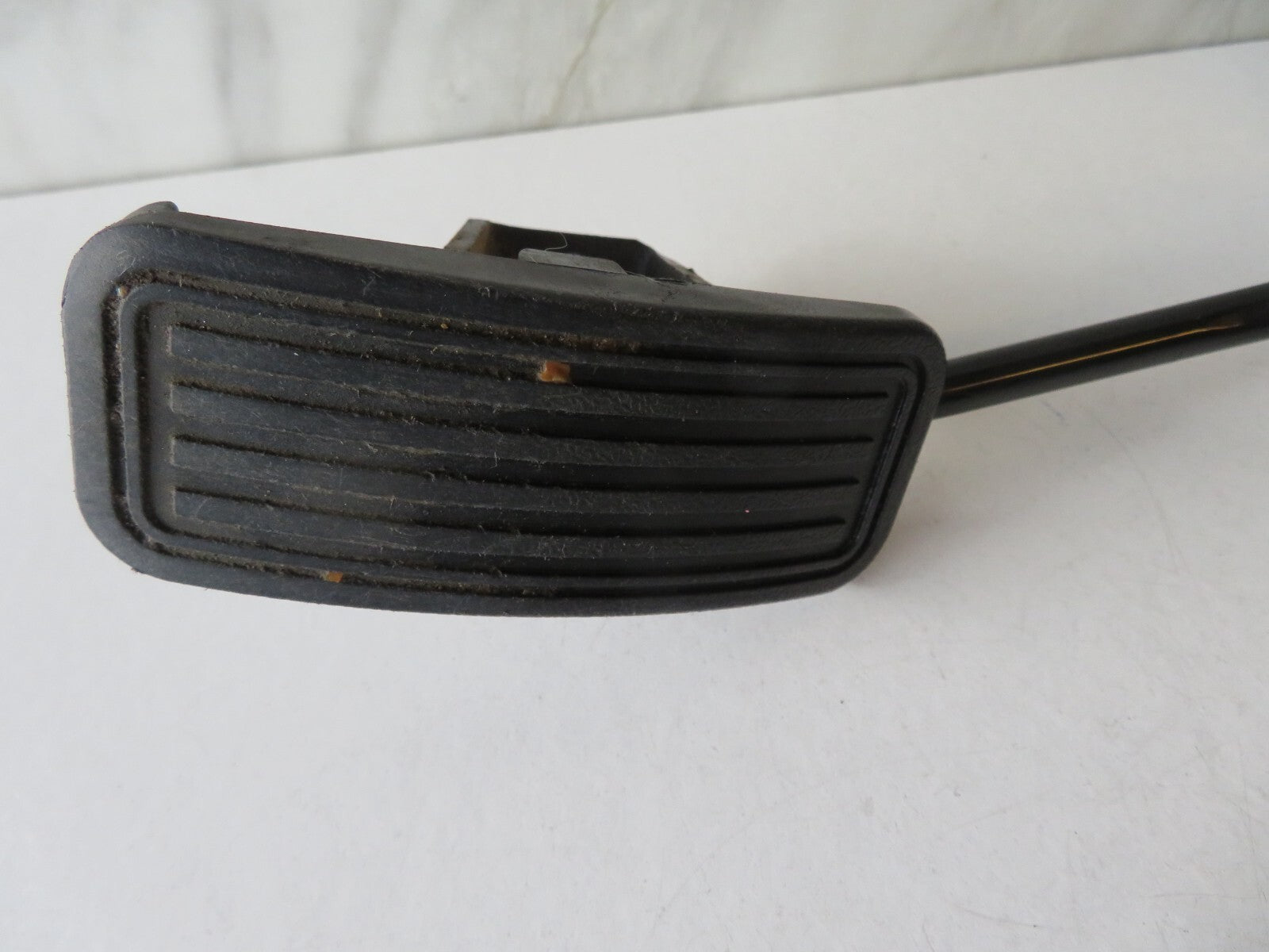 MAZDA 5 THROTTLE PEDAL 2005-2010 AMS1547