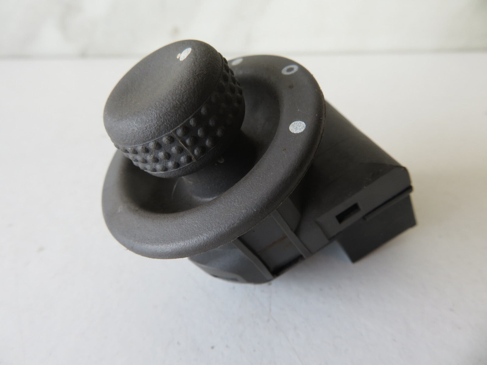 RENAULT SCENIC MK1 MIRROR CONTROL SWITCH 8200911338 1996-2003 AMS1351