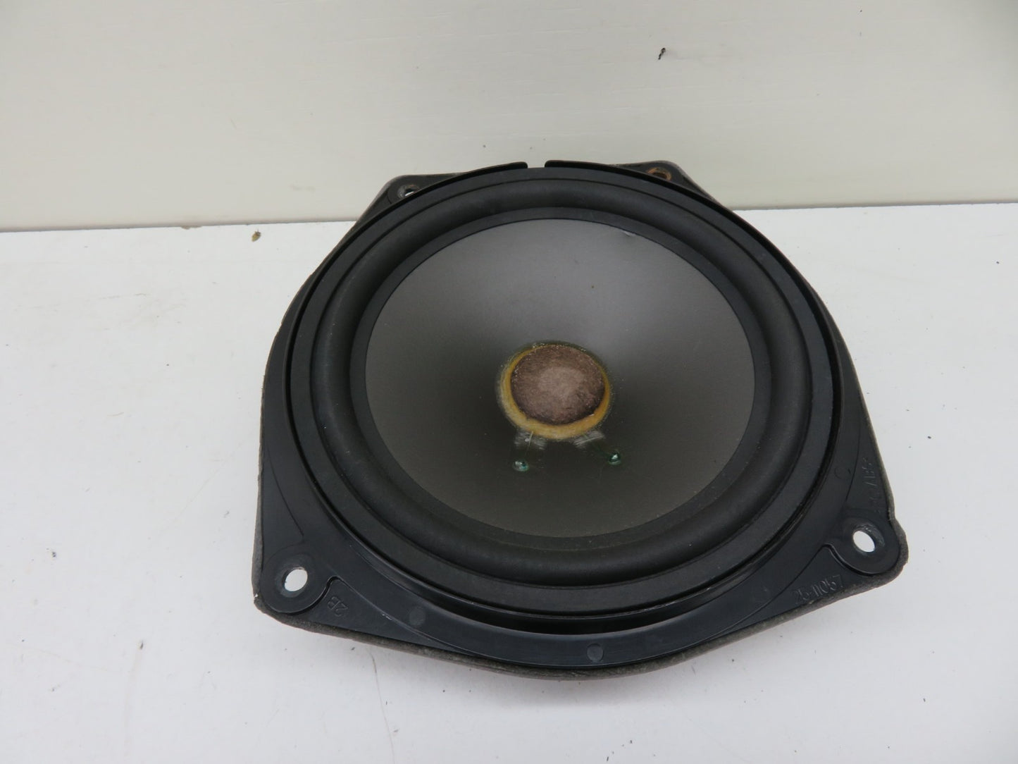LAND ROVER FREELANDER 1 DOOR SPEAKER HARMON KARDON XQM101591 2004-2006 1672-15