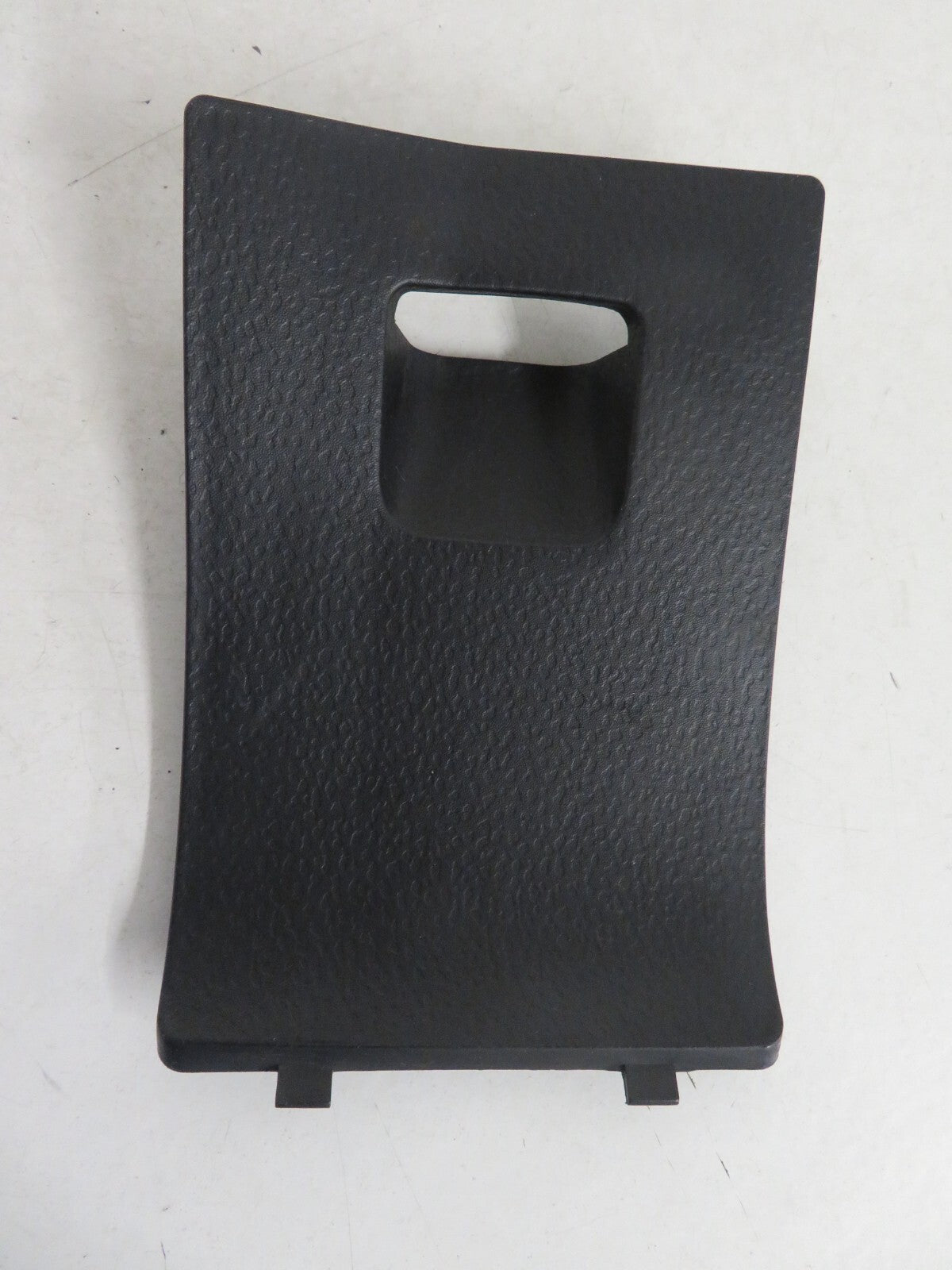 HYUNDAI GETZ INTERIOR FUSE BOX COVER LID 2002-2005 1234-18