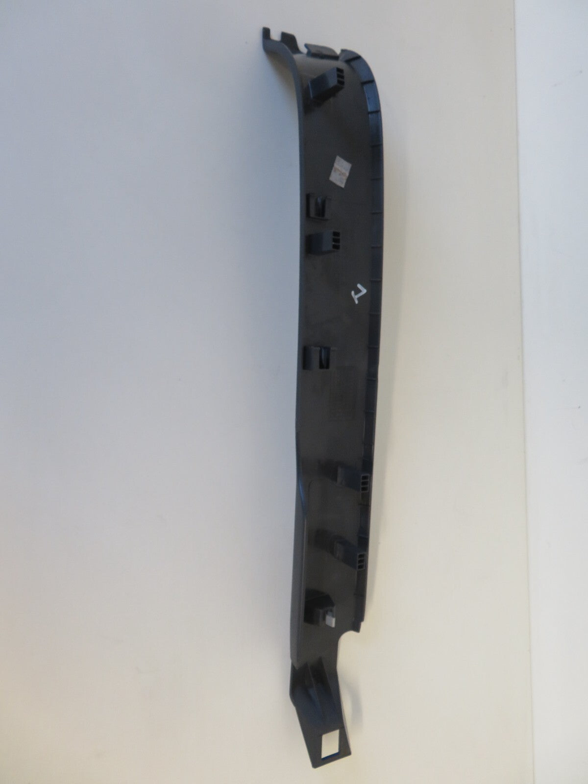 VOLKSWAGEN VW TOURAN RH OSR REAR DOOR SILL TRIM 1T0853372B 2003-2009