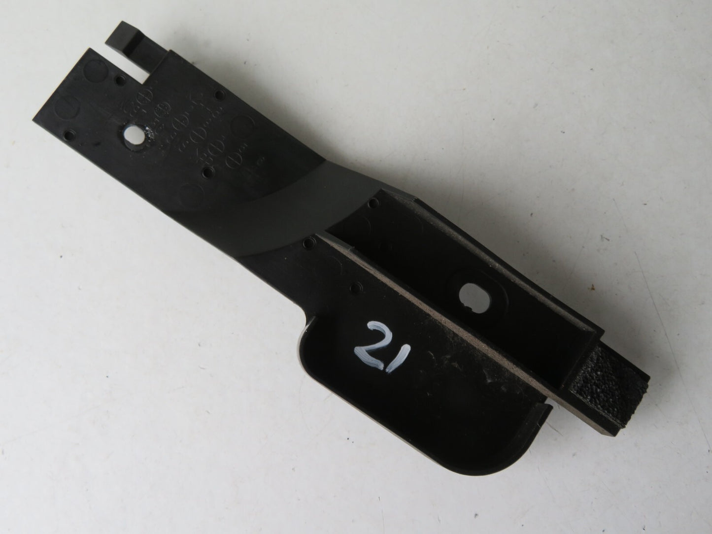 MAZDA MX5 MK2 BOOT LOCK PROTECTOR TRIM NC8756818 1998-2005 A1204-21