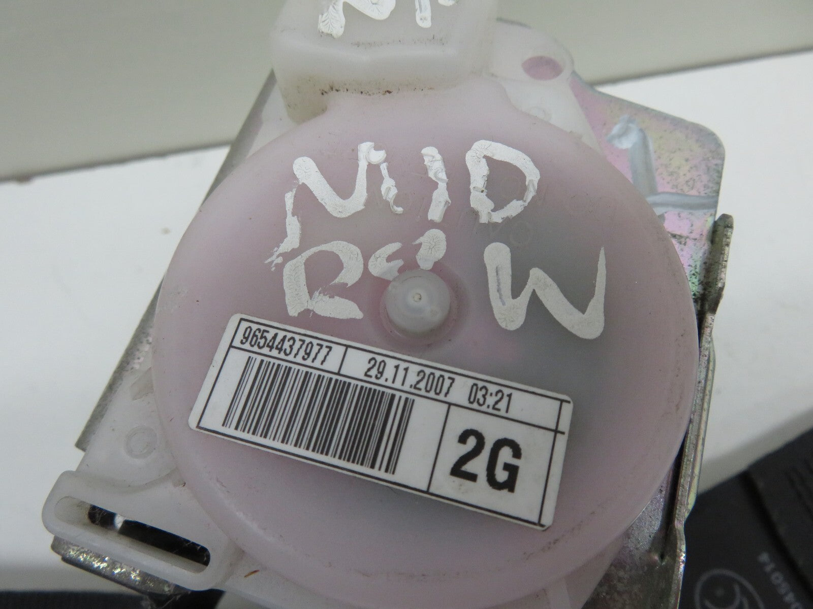 CITROEN C4 GRAND PICASSO NS REAR MIDDLE ROW SEAT BELT 9654437977 2006-2010