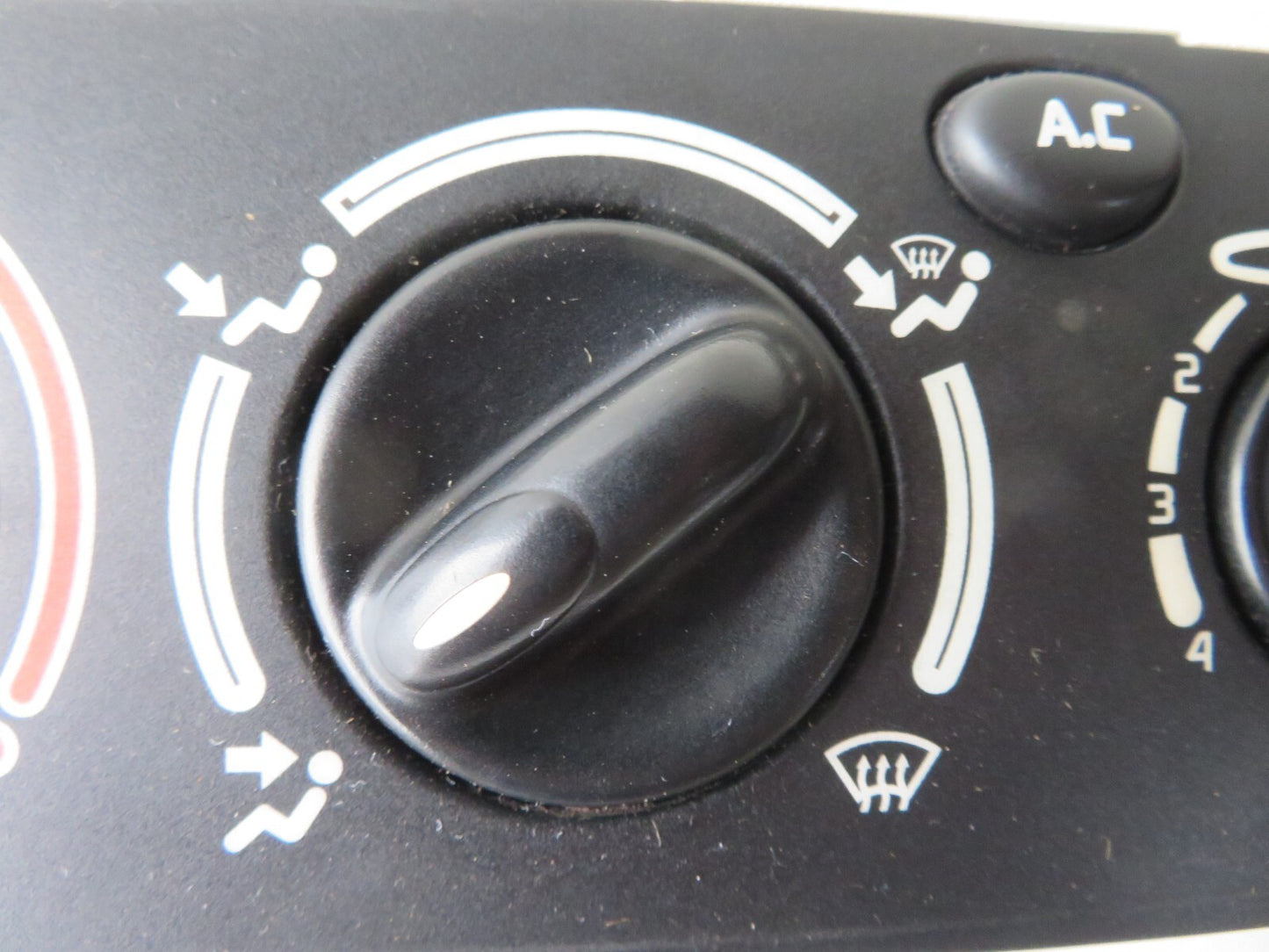 RENAULT MEGANE MK1 CONVERTIBLE HEATER CLIMATE CONTROLS 663391J 1999-2002 A1117-1