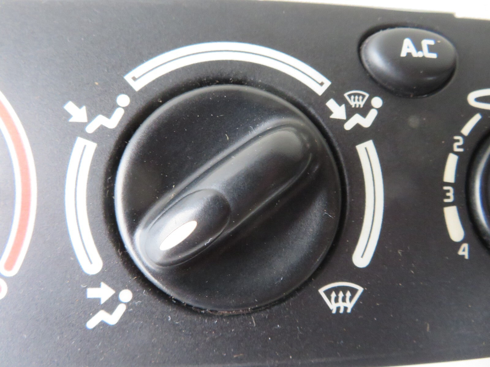 RENAULT MEGANE MK1 CONVERTIBLE HEATER CLIMATE CONTROLS 663391J 1999-2002 A1117-1