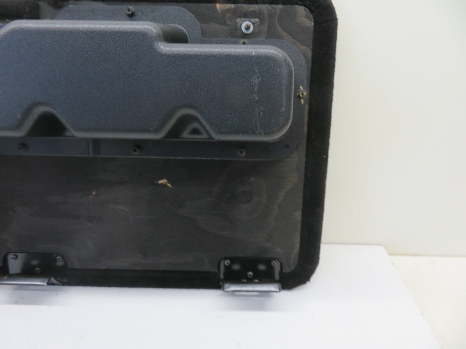 LAND ROVER FREELANDER 1 REAR BOOT SUBWOOFER BOOT FLOOR HARMON KARDON 1997-2006