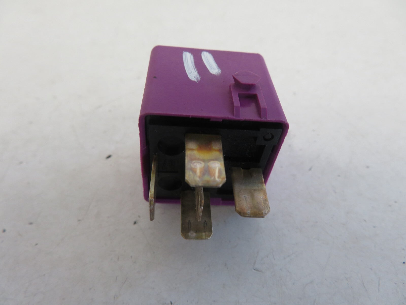 BMW 5 SERIES E39 RELAY 1388911 1996-2003 1518-11