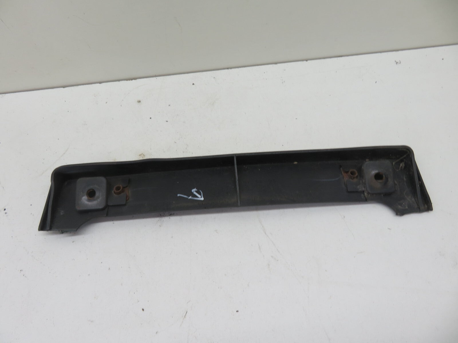 TOYOTA MR2 MK2 SW20 FRONT IMPORT PLATE HOLDER DAMAGED 1990-1999 1000-6