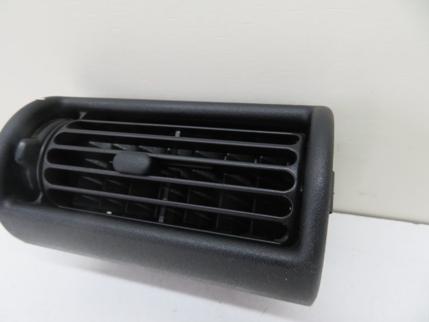 LAND ROVER FREELANDER 1 DASHBOARD AIR VENT 2004-2006 1672-4