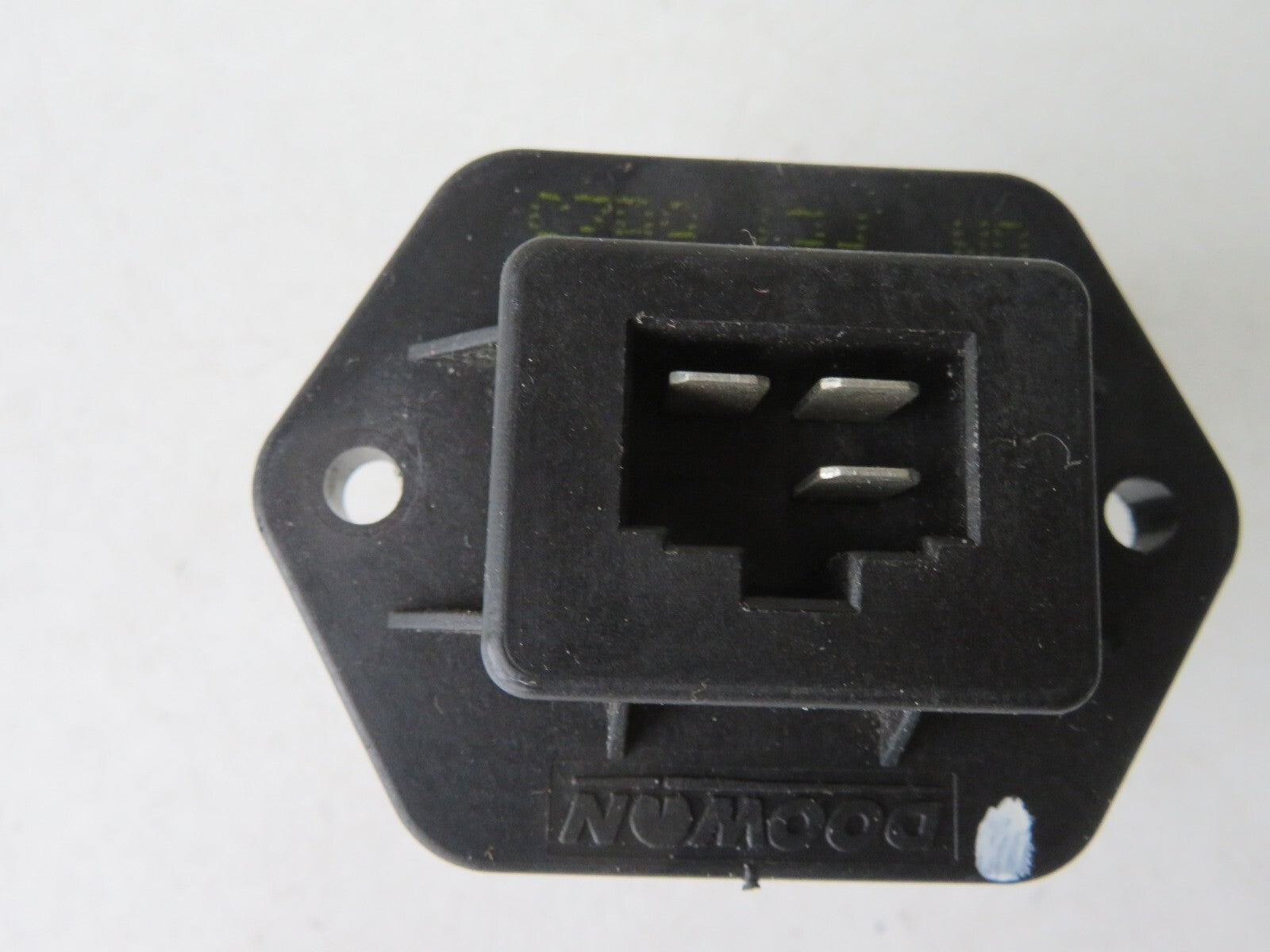 KIA CARENS HEATER BLOWER MOTOR RESISTOR 2006-2012 A1408-8