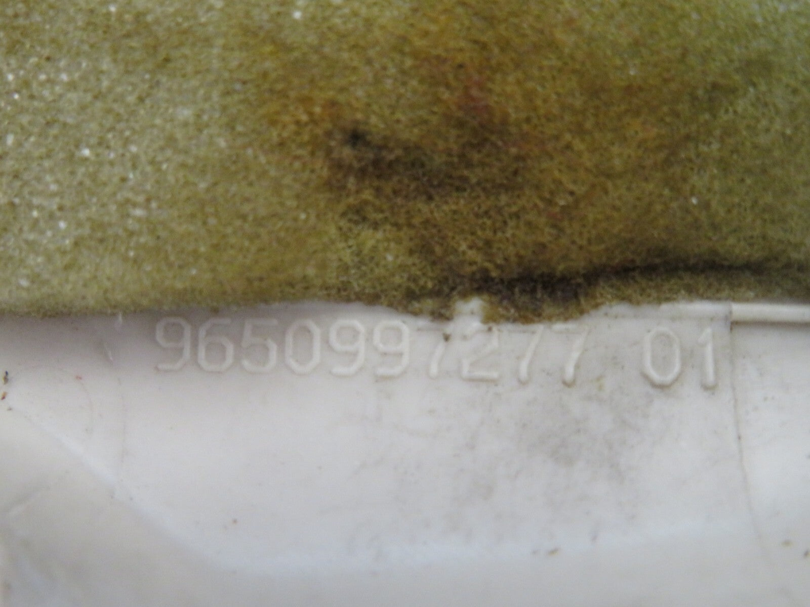 CITROEN C4 SUNGLASSES STORAGE ROOF HANDLE 2004-2010 HT05