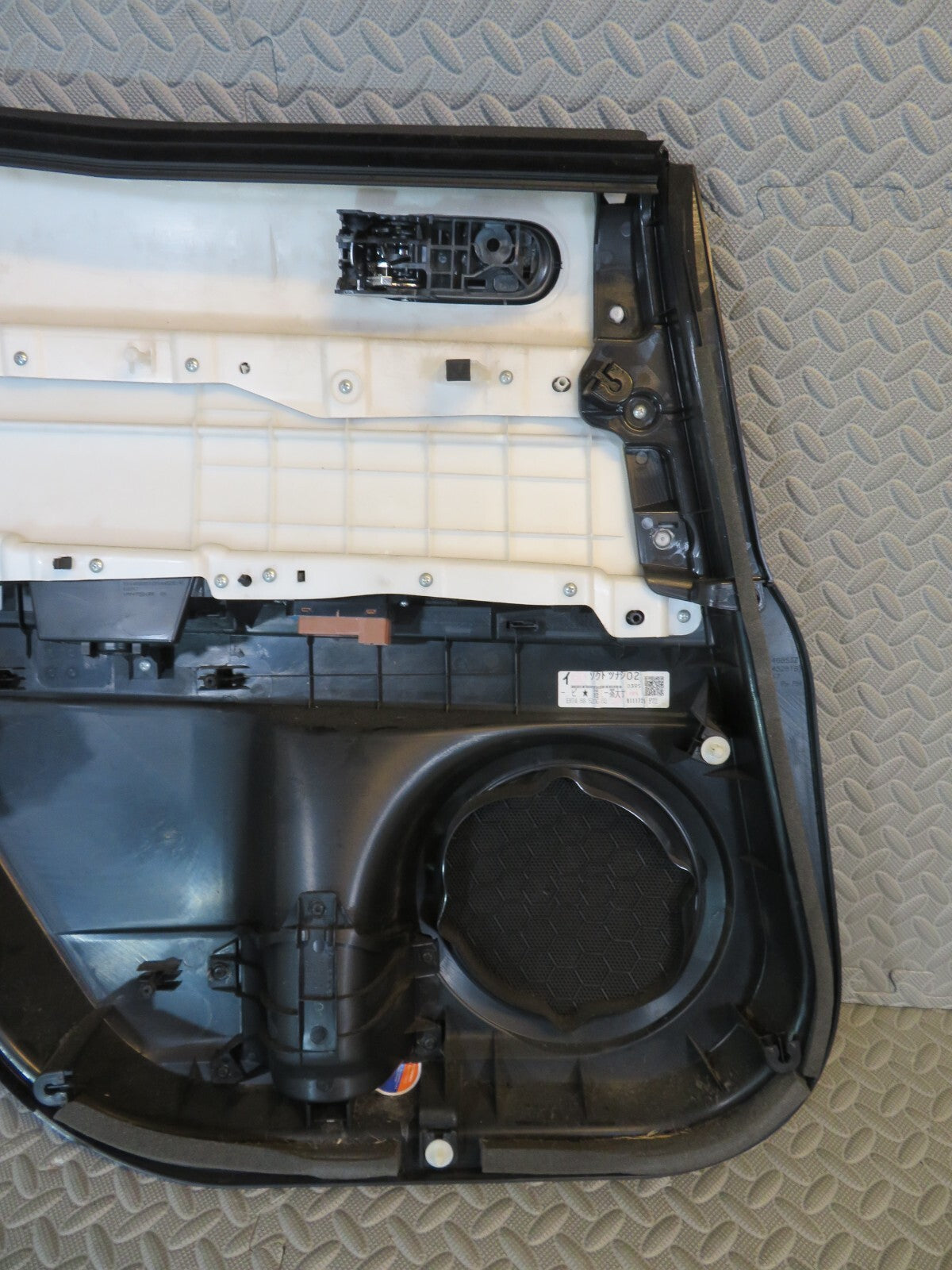 MAZDA CX7 OSR DOOR CARD 2010-2012