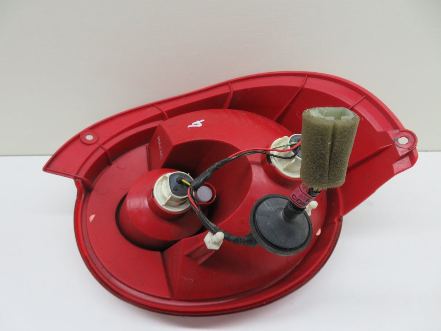 CHEVROLET NS PASSENGER REAR TAIL LIGHT 2005-2010 1228-4