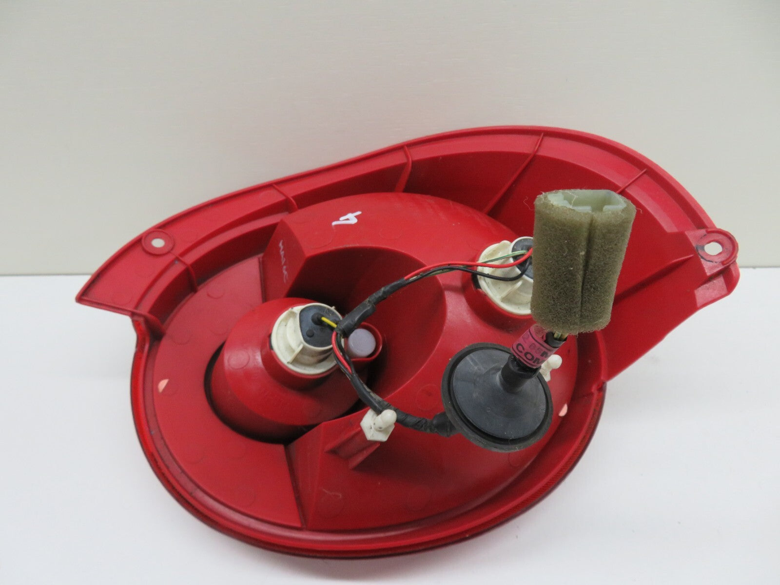 CHEVROLET NS PASSENGER REAR TAIL LIGHT 2005-2010 1228-4