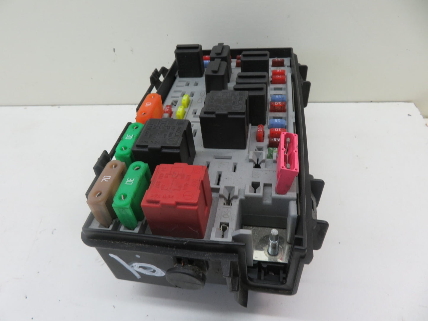 VAUXHALL CORSA D FRONT FUSE BOX 13217387 2006-2011 1700-10