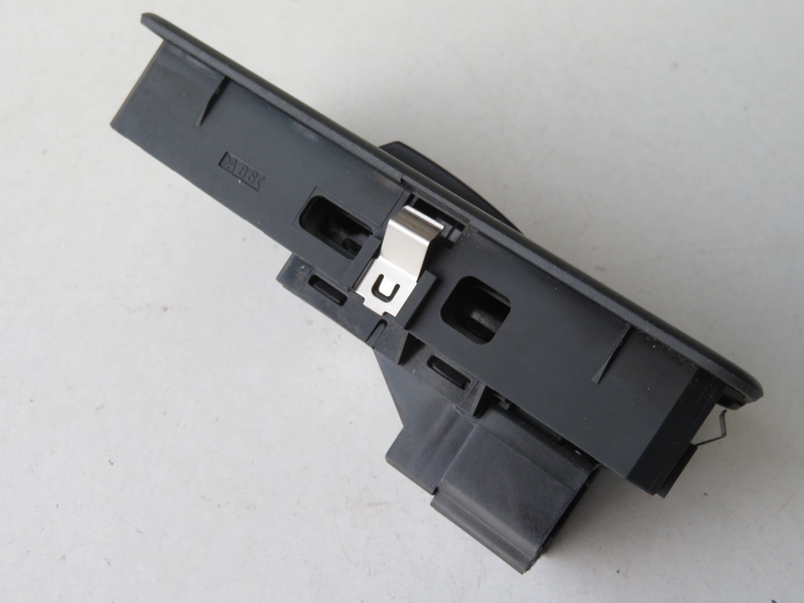 LAND ROVER DISCOVERY 3 NSF WINDOW SWITCH YUD501070 2005-09 AMS1115-10