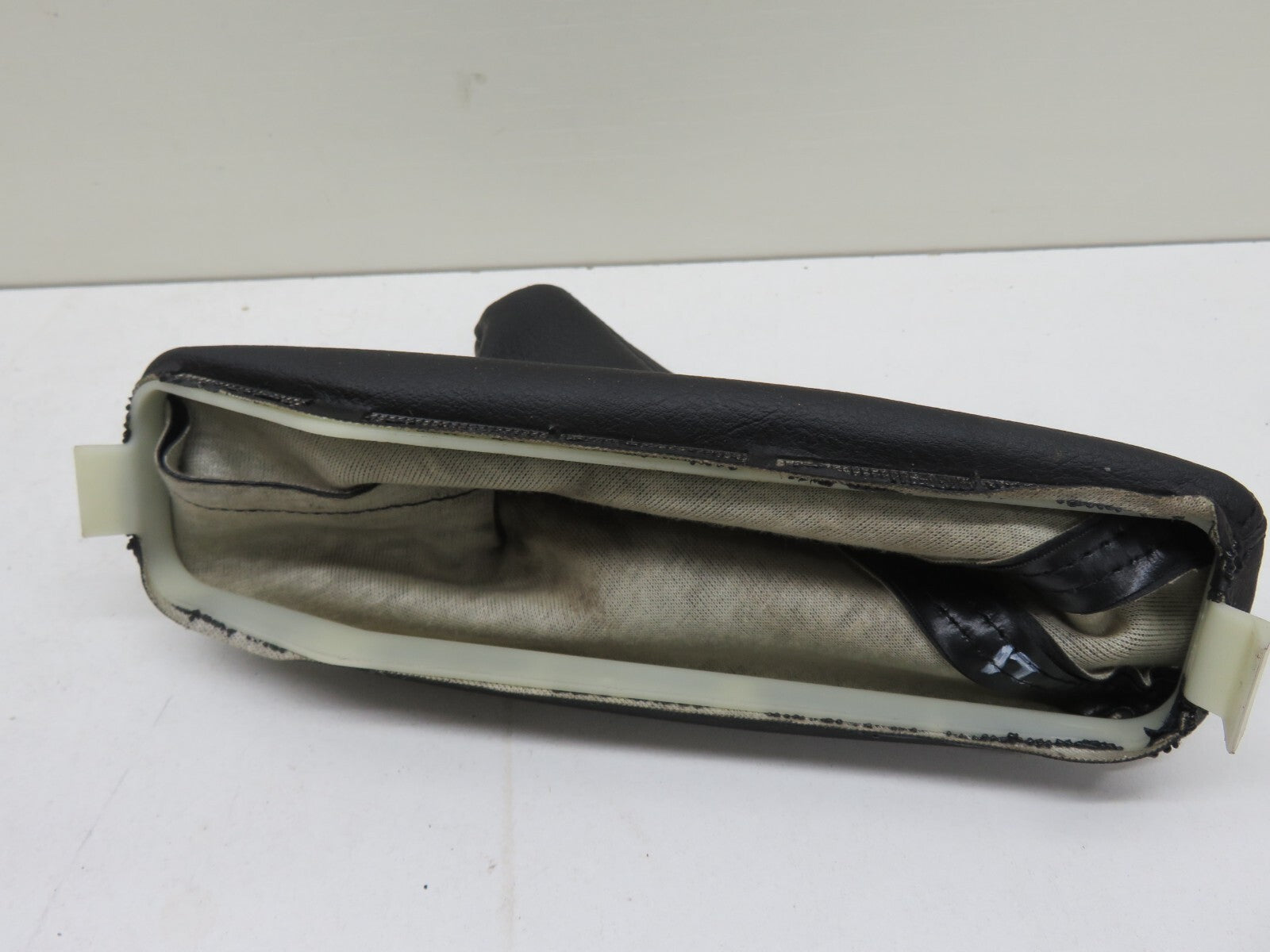 BMW E36 HANDBRAKER LEVER GAITOR 1991-1998 1658-21