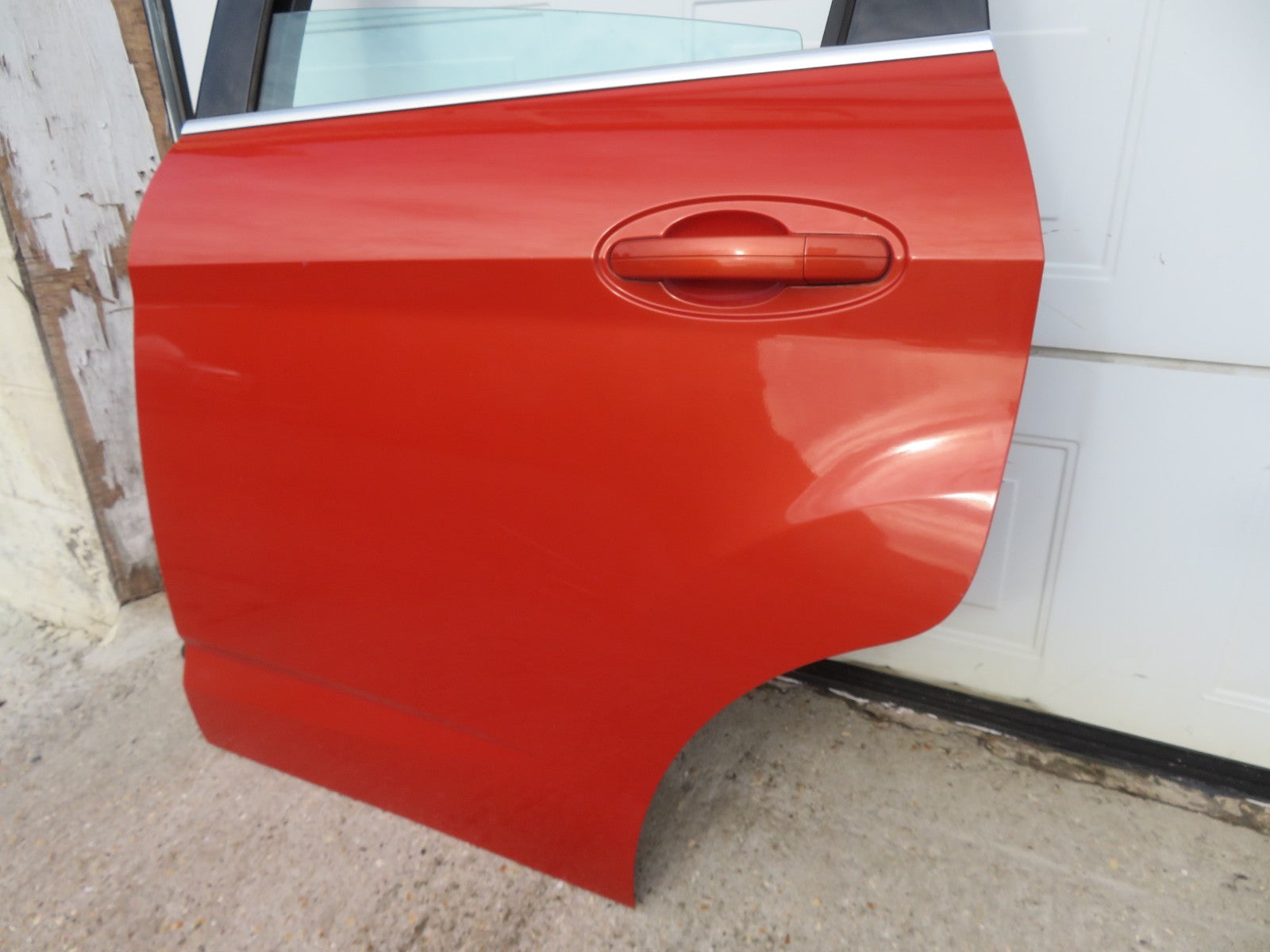 FORD CMAX C MAX NSR PASSENGER REAR DOOR IN ORANGE 2010-2015 (SEE PHOTOS)