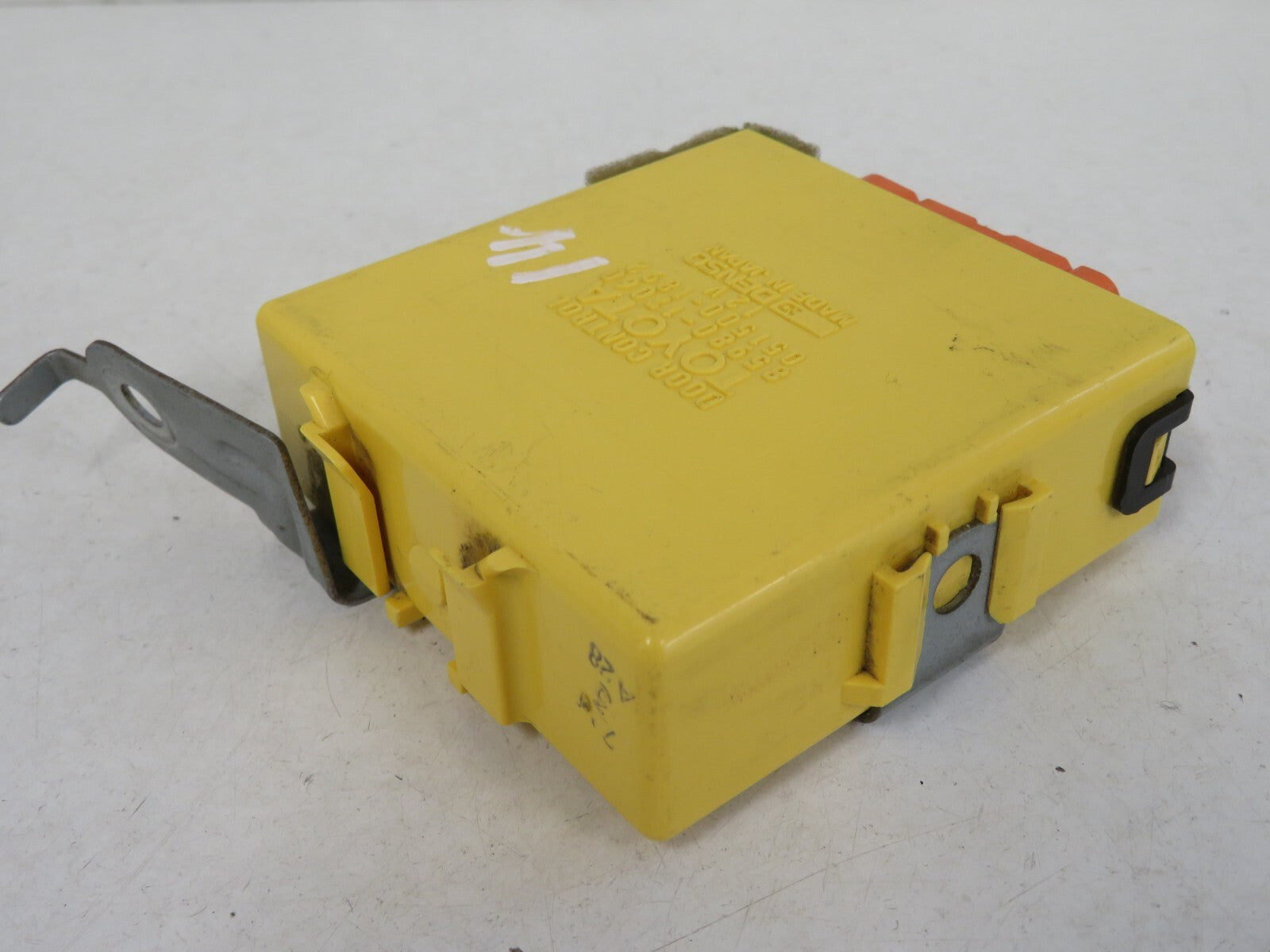 TOYOTA MR2 MK2 SW20 DOOR CONTROL MODULE RELAY 85980-17060 AM1206-14