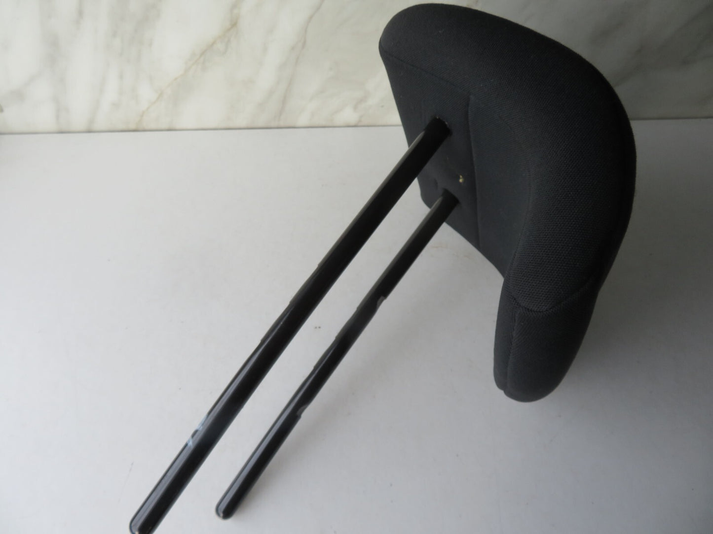 RENAULT LAGUNA ESTATE REAR CLOTH HEAD REST LEFT/RIGHT 2001-2005 A1345-6