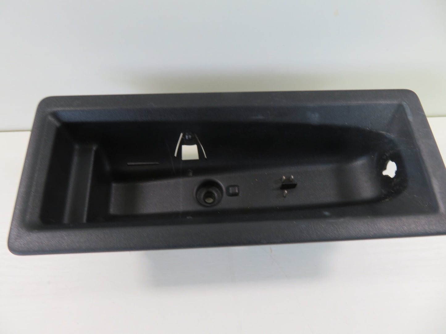 CITROEN BERLINGO MULTISPACE TORCH CHARGING DOCK 89038571B 2008-2012 1734-17