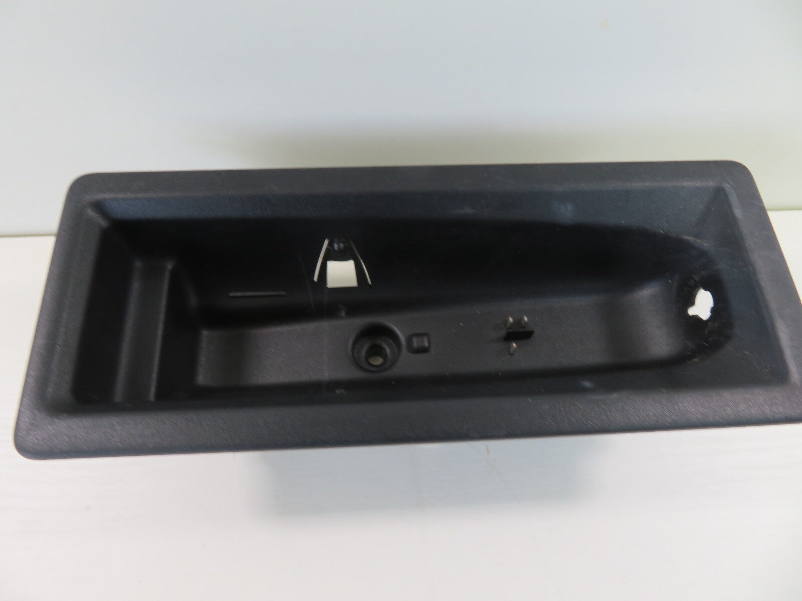 CITROEN BERLINGO MULTISPACE TORCH CHARGING DOCK 89038571B 2008-2012 1734-17