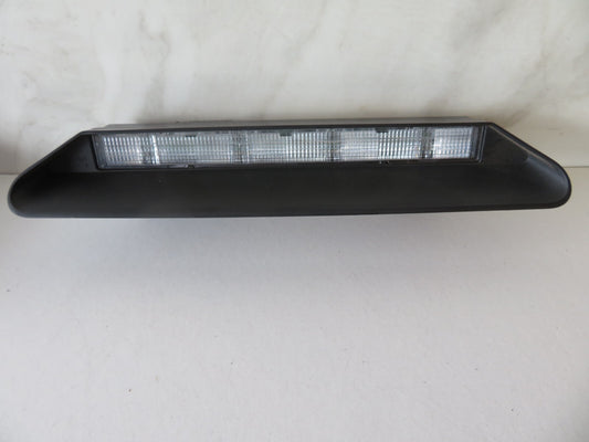 RENAULT TWINGO REAR CENTRE BRAKE LIGHT 265903126r 2014-2017 AMS1558