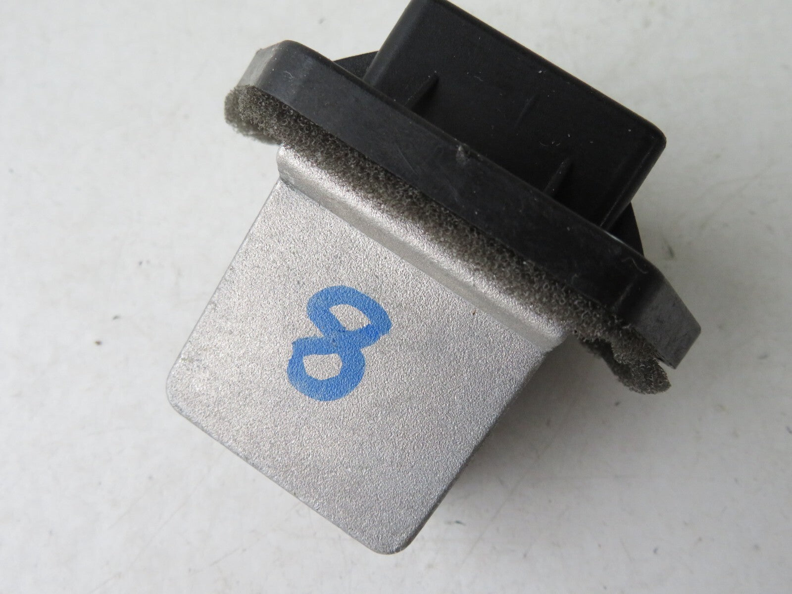 KIA CARENS HEATER BLOWER MOTOR RESISTOR 2006-2012 A1408-8