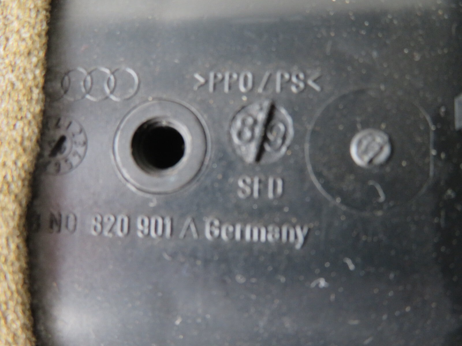 AUDI TT MK1 DASHBOARD AIR VENT 1998-2006 AMS1035-14