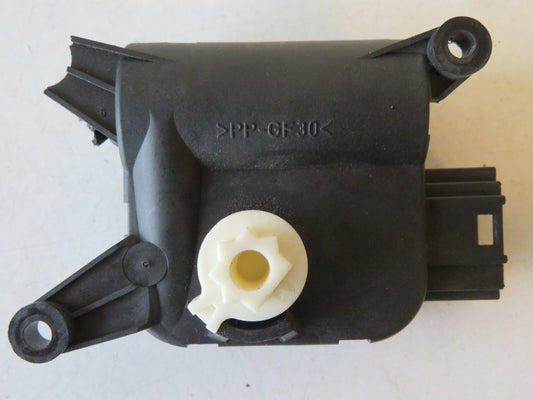 VOLKSWAGEN VW TOURAN AIR HEATER FLAP MOTOR 1K0907511 (SEE PIC) 2003-2010 AMS1605