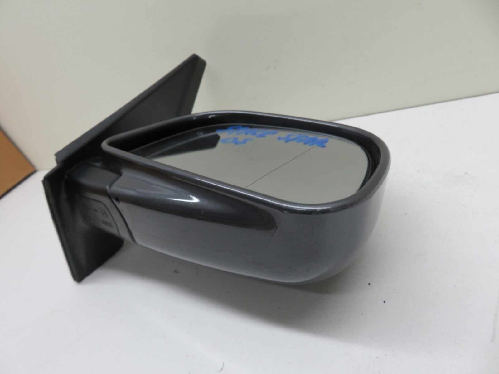 MITSUBISHI SPACE STAR OS DRIVER DOOR  WING MIRROR 1998-2002