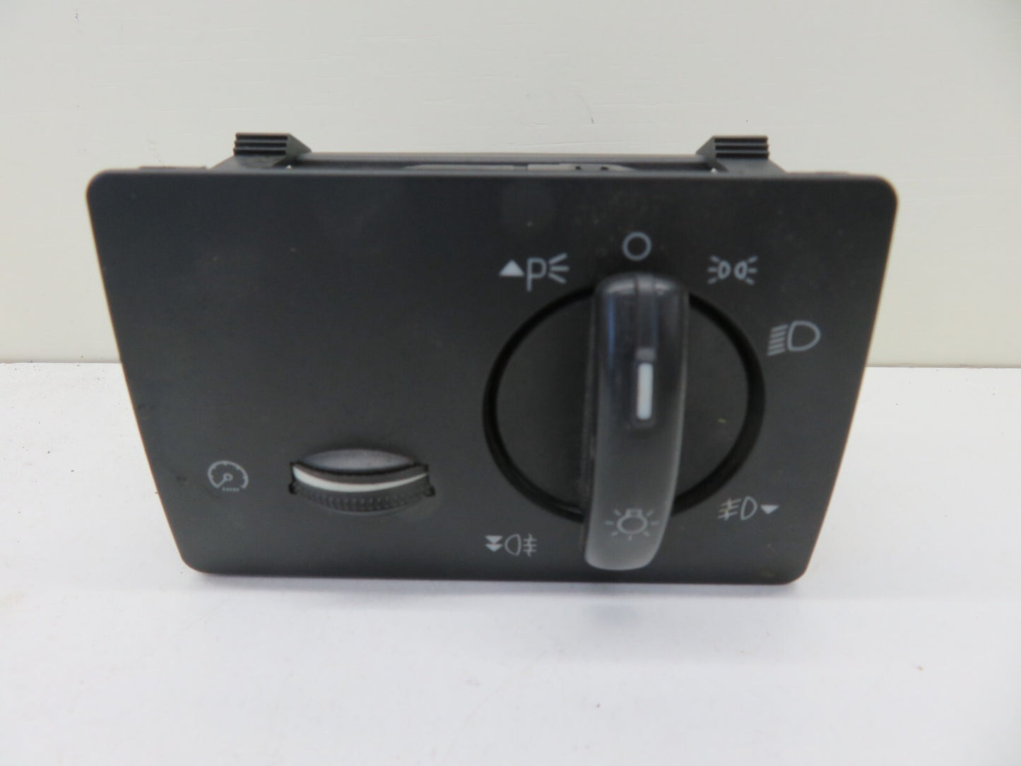 FORD FOCUS ST 225 HEADLIGHT SWITCH 7M5T-13A024-HA 2006-2010 1232-11