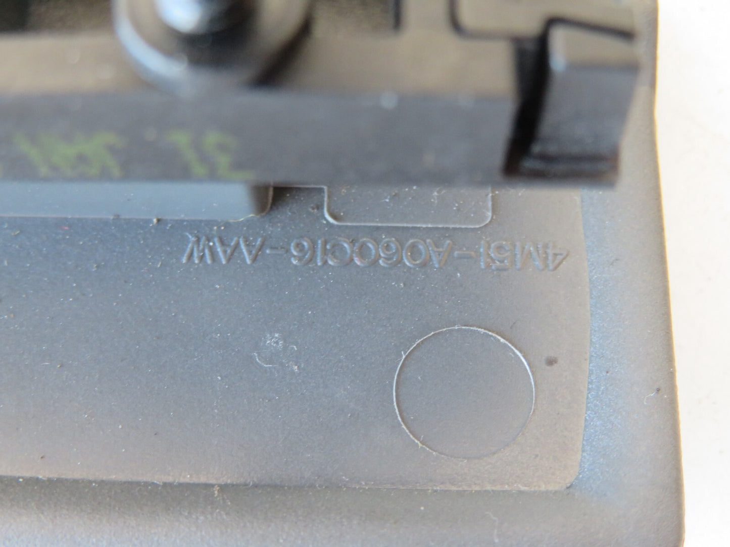 FORD FOCUS MK2 GLOVEBOX HANDLE 2008-2011 AMS1216