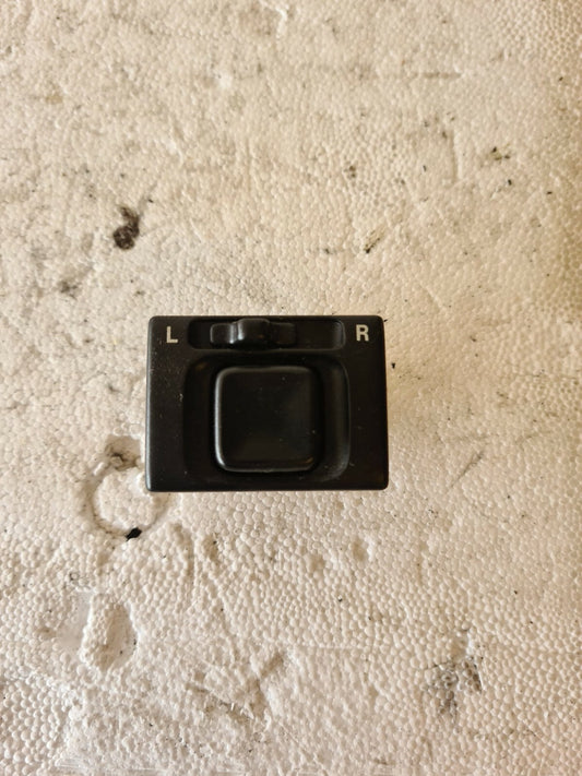 SUZUKI IGNIS MIRROR CONTROL SWITCH 3DR 2000-2004
