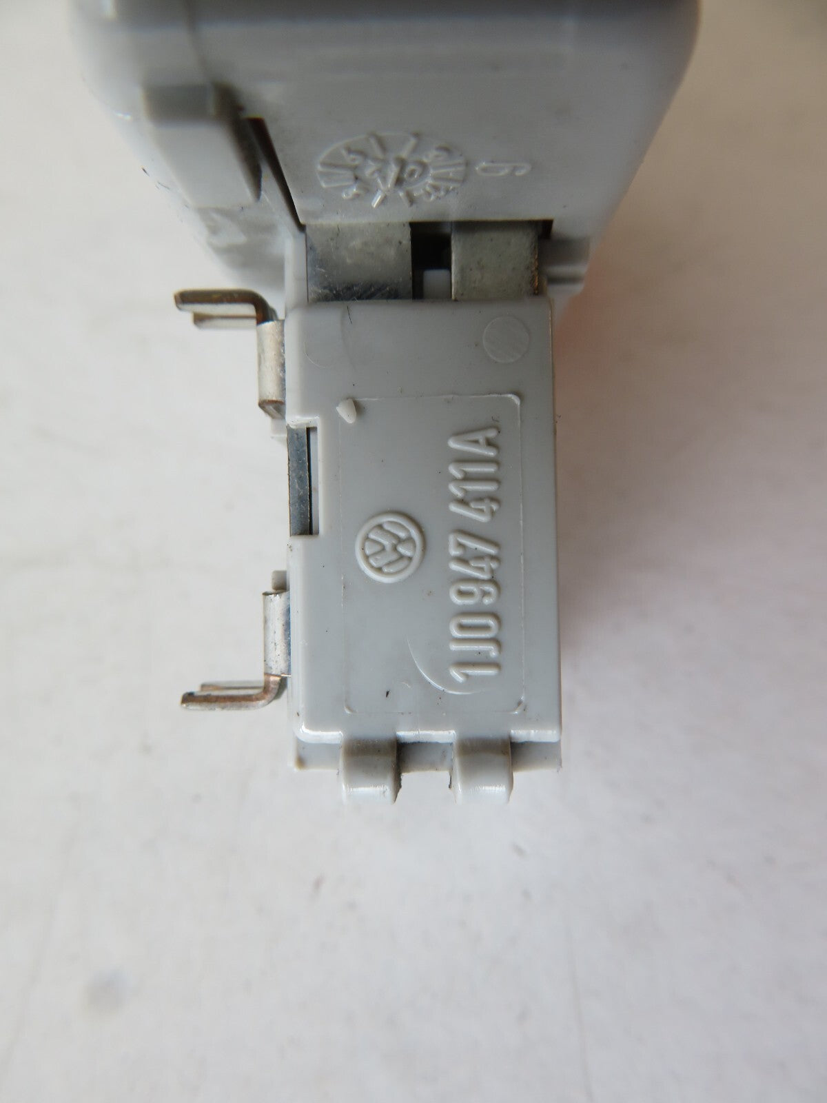 FORD GALAXY MK2 INTERIOR DOOR CARD LIGHT 1j0947411A 2000-2006 AMS1426-2