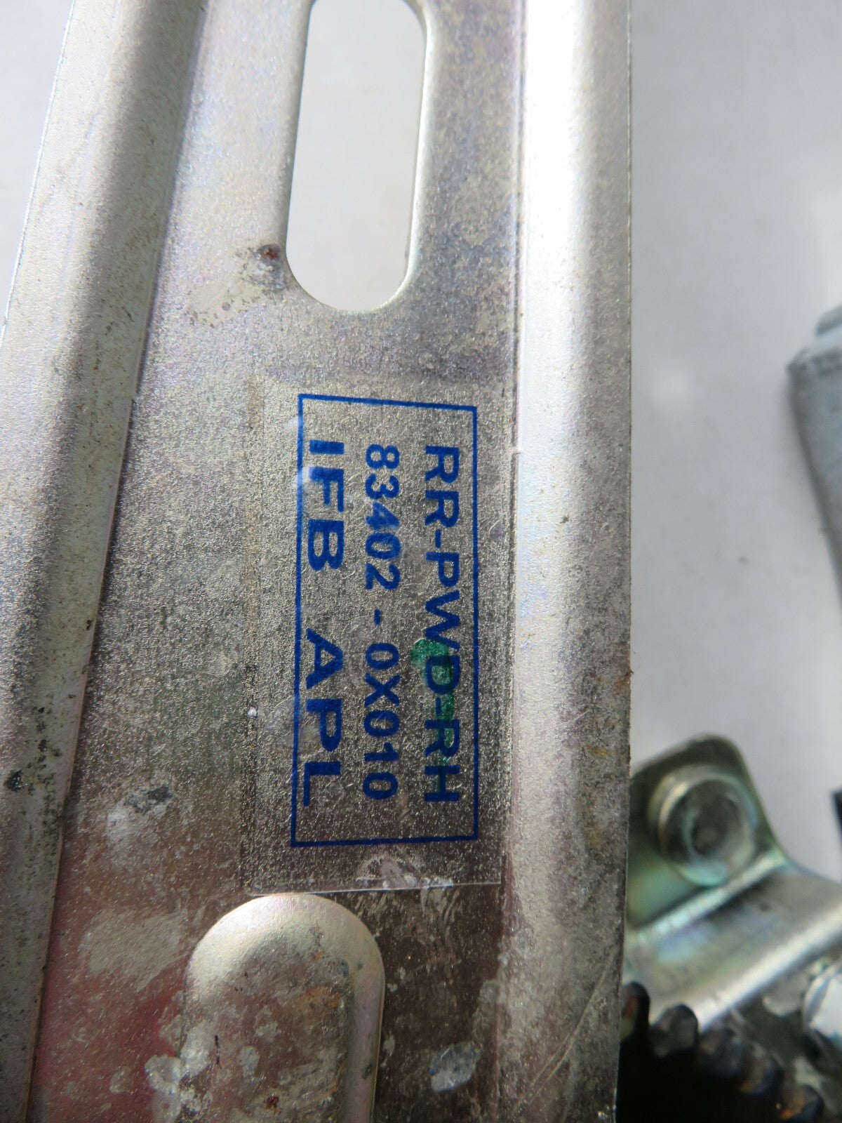 HYUNDAI I10 NSR WINDOW REGULATOR 2008-2012 A1632-31