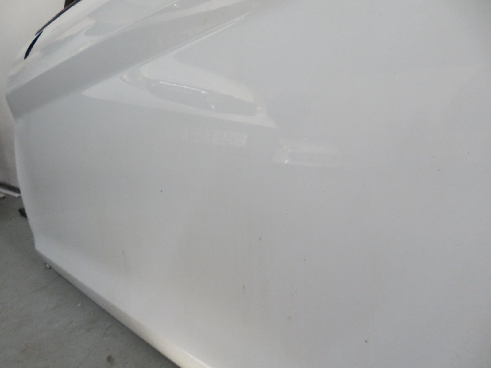 FORD FIESTA MK7 ST180 NS PASSENGER DOOR IN FROZEN WHITE (SEE PHOTOS) 2013-2017