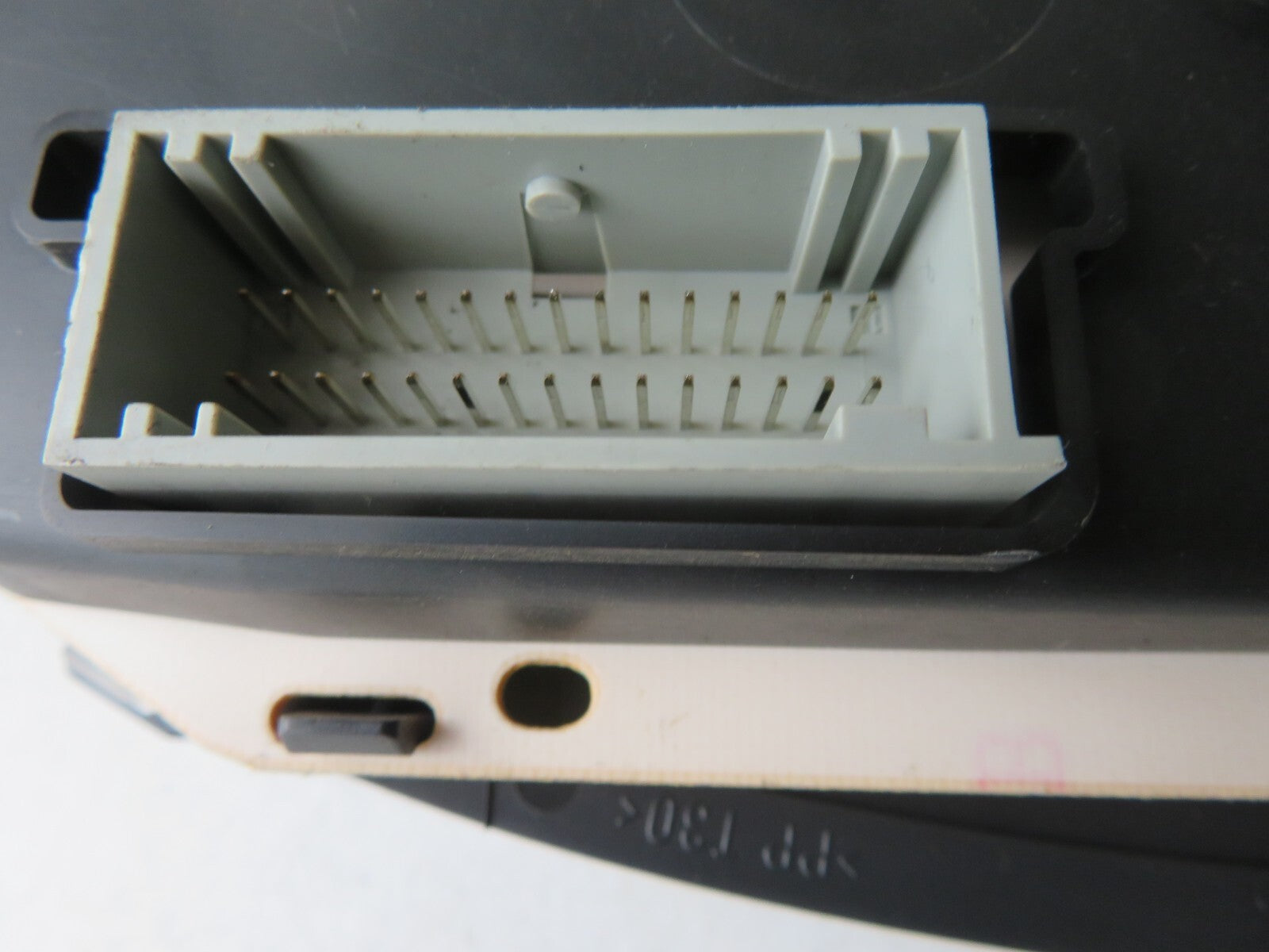 RENAULT MEGANE MK1 INSTRUMENT SPEEDO CLUSTER 8200038778 1999-2002 A1117-2