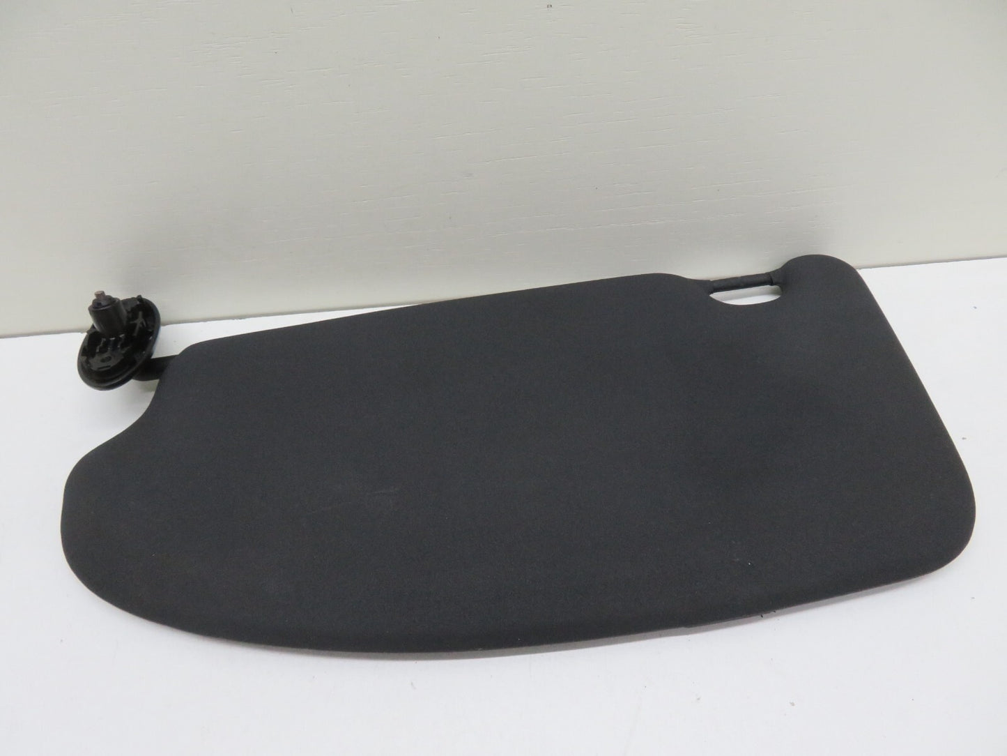 FORD FOCUS ST225 OS DRIVER SIDE SUN VISOR (2005-2010) 1345-17
