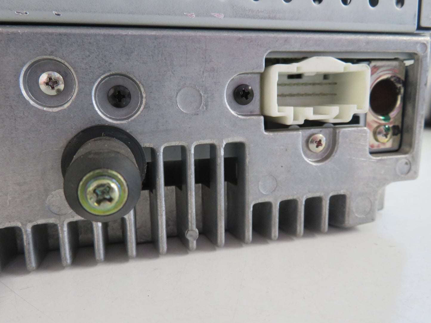 MAZDA MPV RADIO CD HEAD UNIT LD67669R0B 2000-2005 A1222-20