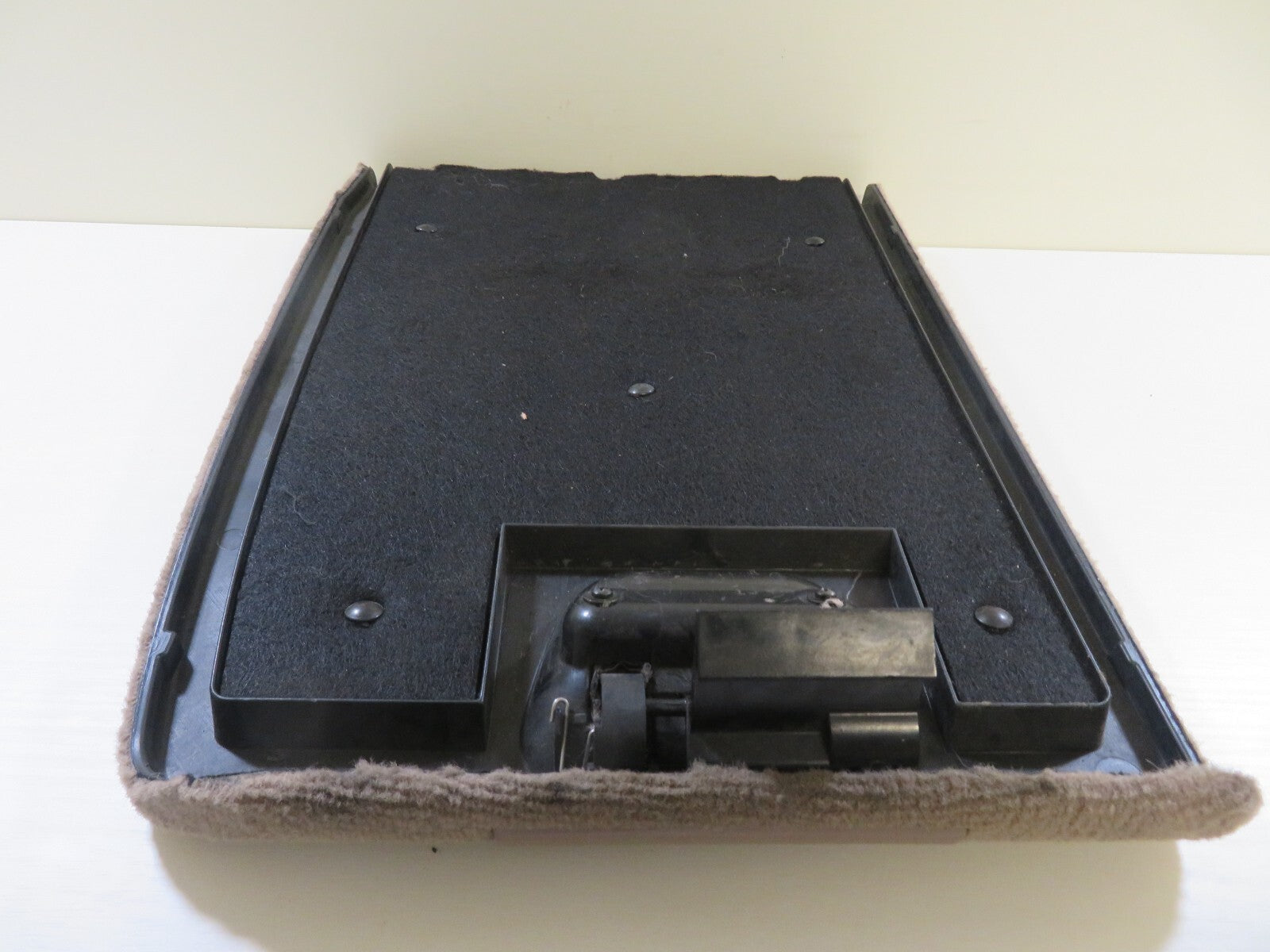 BMW X5 E53 NS PASSENGER REAR BOOT ACCES TRIM COVER 7034365 1999-2006 MISC1609-13