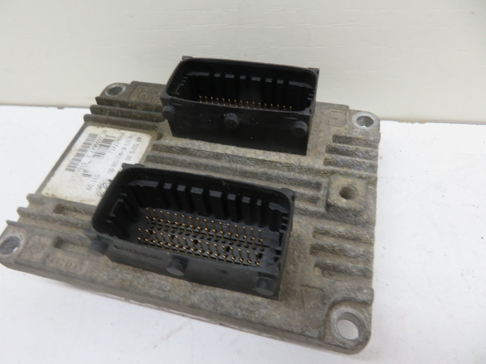 FIAT 500 ENGINE CONTROL ECU 51847332 2007-2012 1854-2