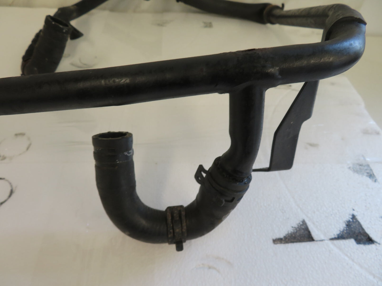 JAGUAR XF X250 ENGINE ANTIFREEZE COOLANT PIPE 2008-2016