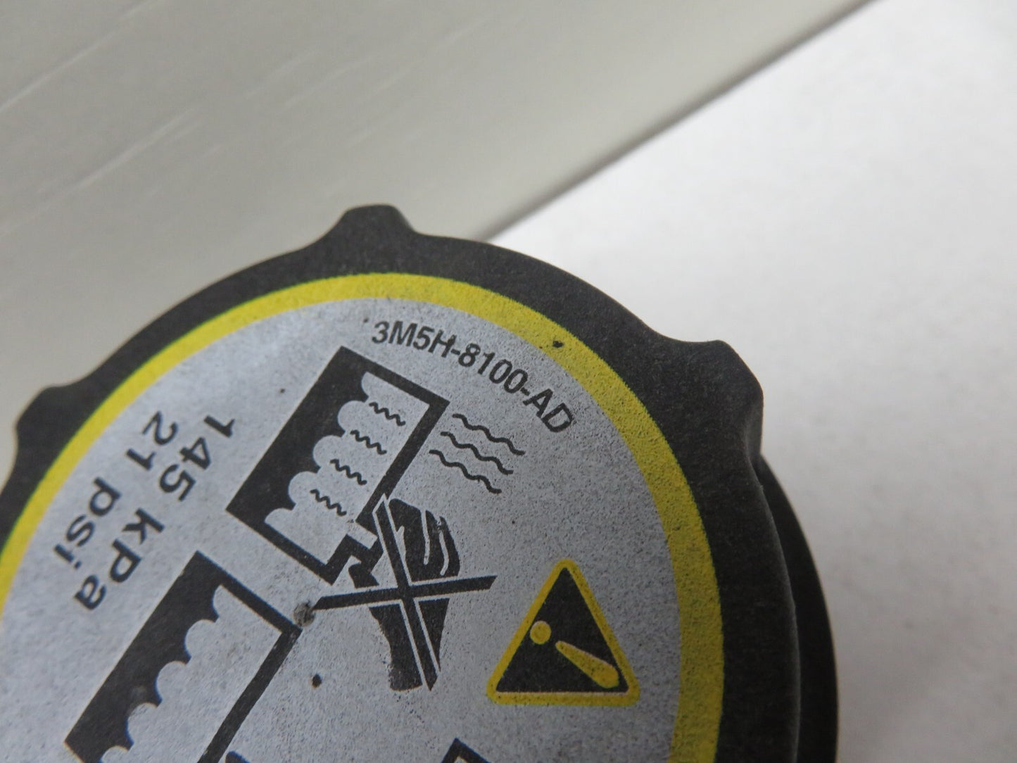 FORD SMAX ENGINE ANTIFREEZE COOLANT CAP 2006-2014 1445-17