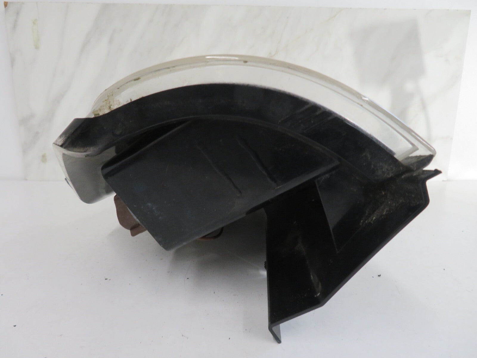 MICROCAR M GO NS PASSENGER REAR TAIL LIGHT 2008-2014