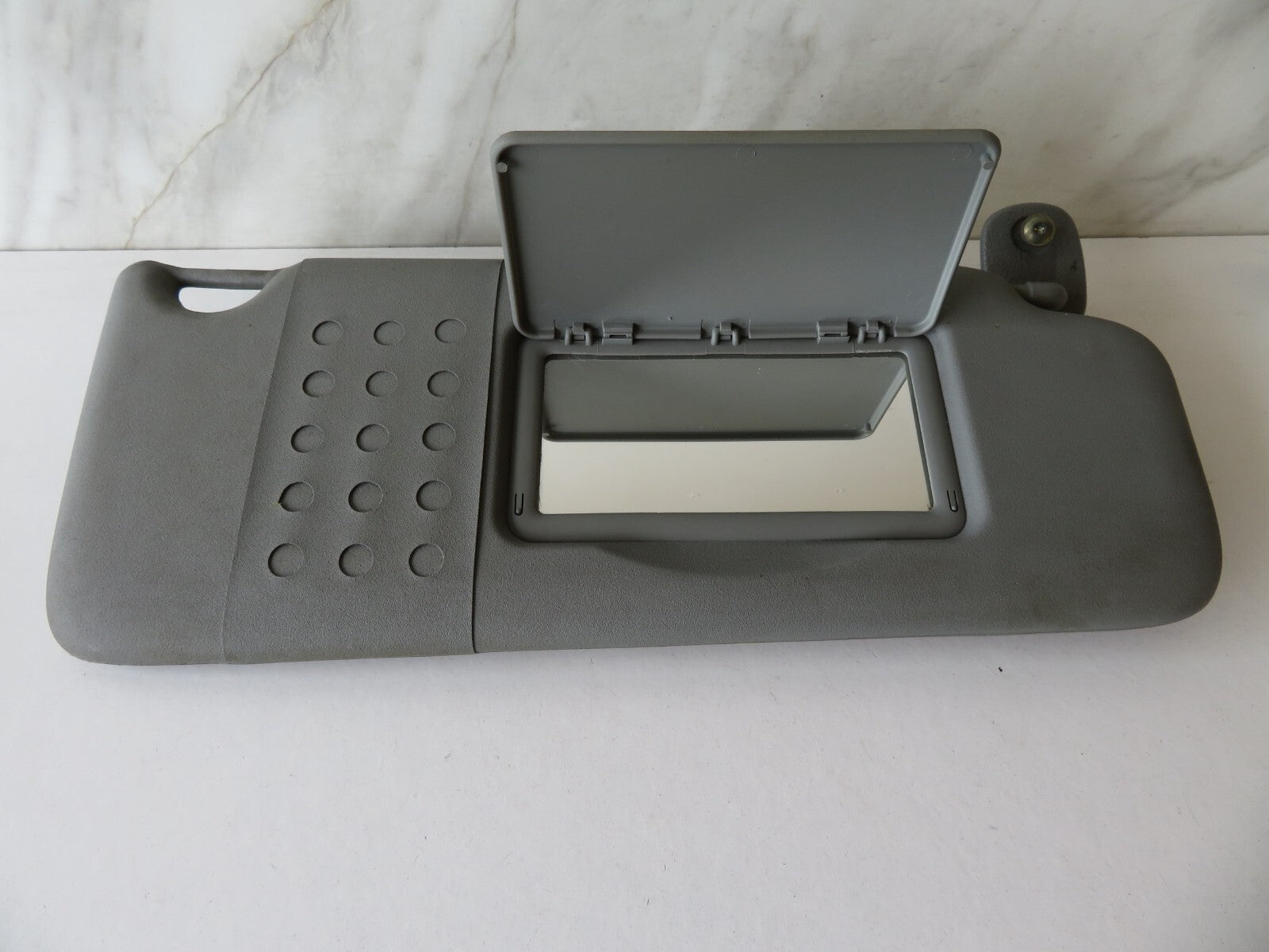 RENAULT CLIO MK2 OS DRIVER SUN VISOR 2001-2006 AMS1136