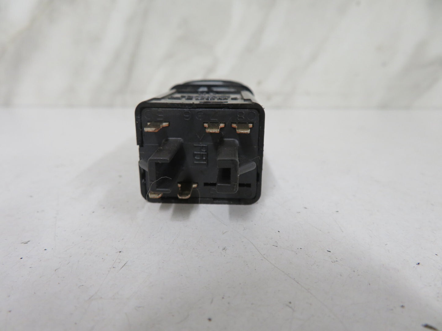 SAAB 95 9-5 ESP TRACTION SWITCH 12768425 2005-2009 MIX1349-12