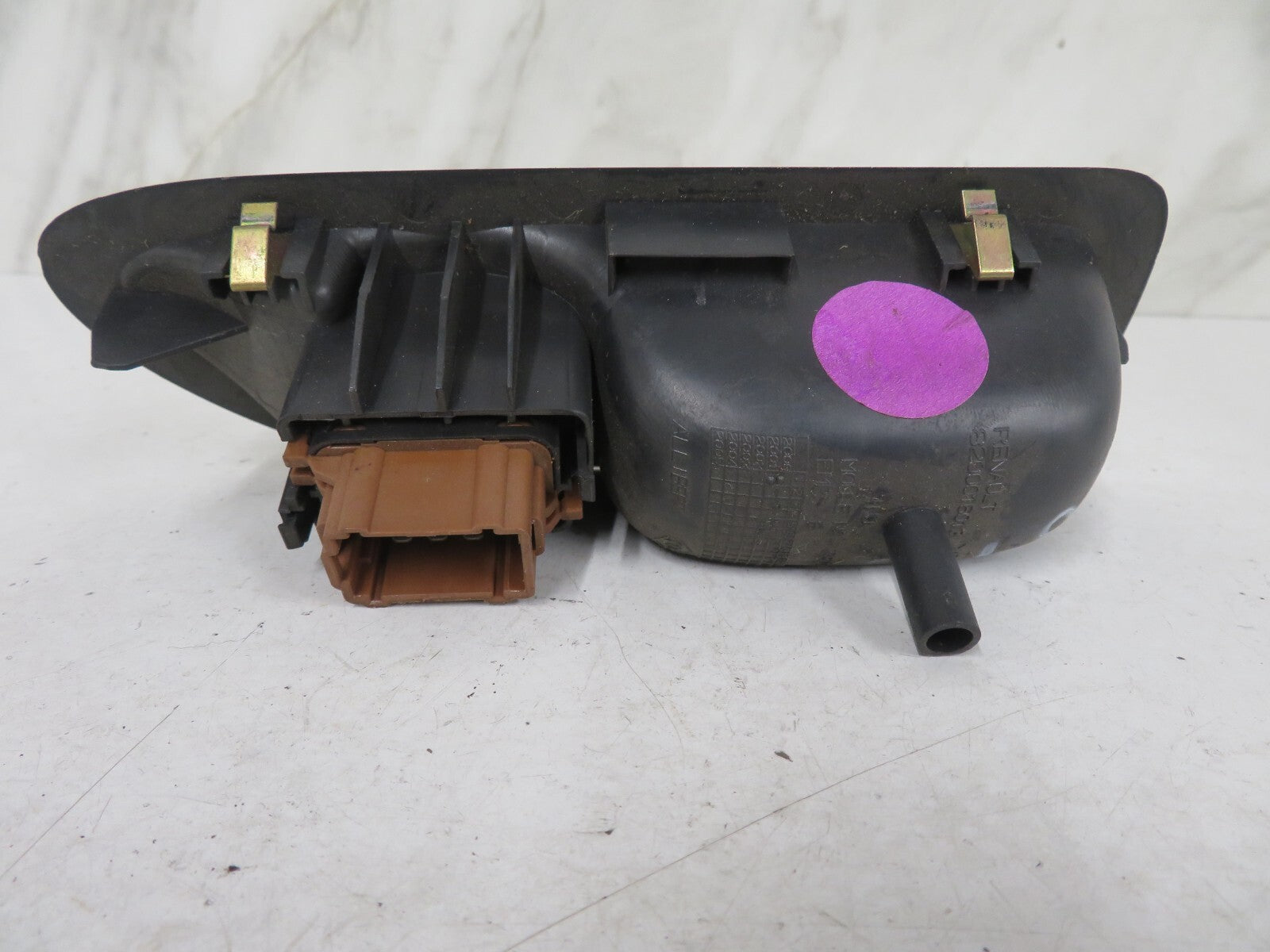 RENAULT LAGUNA MK2 NS PASSENGER SIDE WINDOW SWITCHES 2001-2007 1631-8