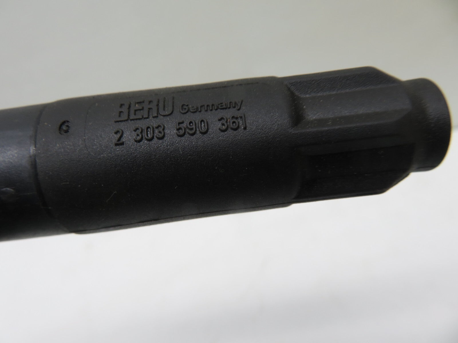 PORSCHE CAYENNE 955 BERU IGNITION COIL PACK 2303590361 X1 2003-2006 1804-9