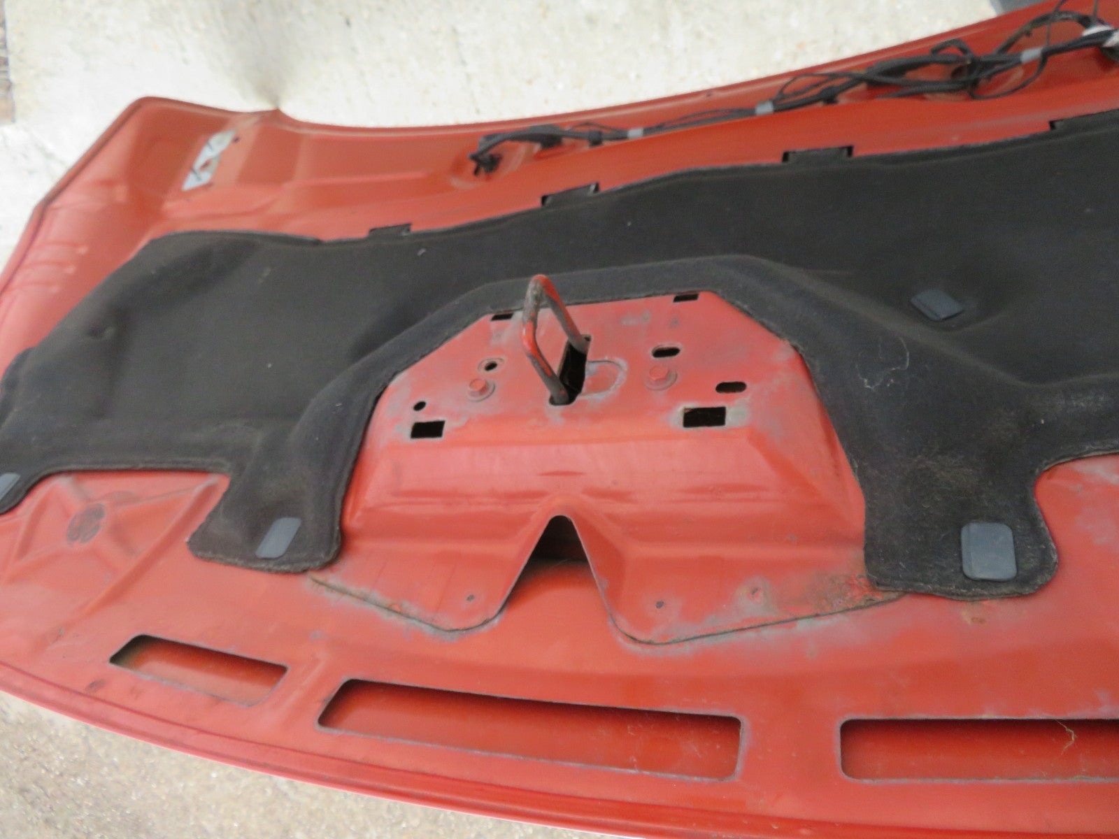 FORD CMAX C MAX BONNET IN ORANGE 2010-2015 (SEE PHOTOS)